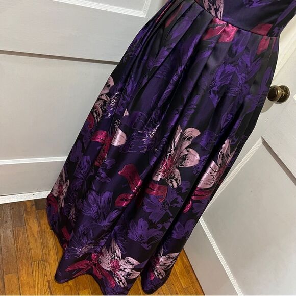 ⬇️REDUCED!! ADRIANNA PAPELL | Purple Floral Gown Women's Size 12 - Picture 14 of 16